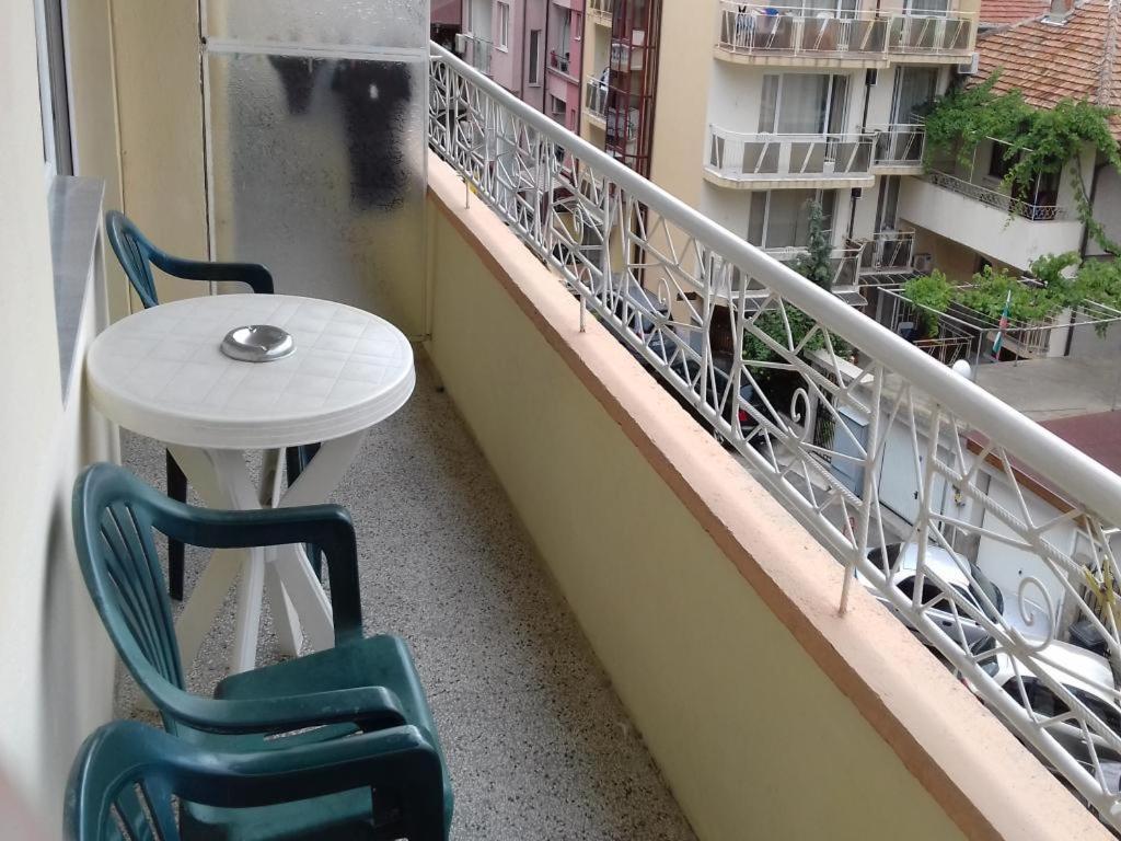 Къща За Гости Мишел Nesebar Buitenkant foto